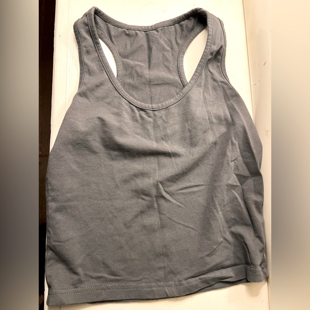 Two Cropped gym tanks!